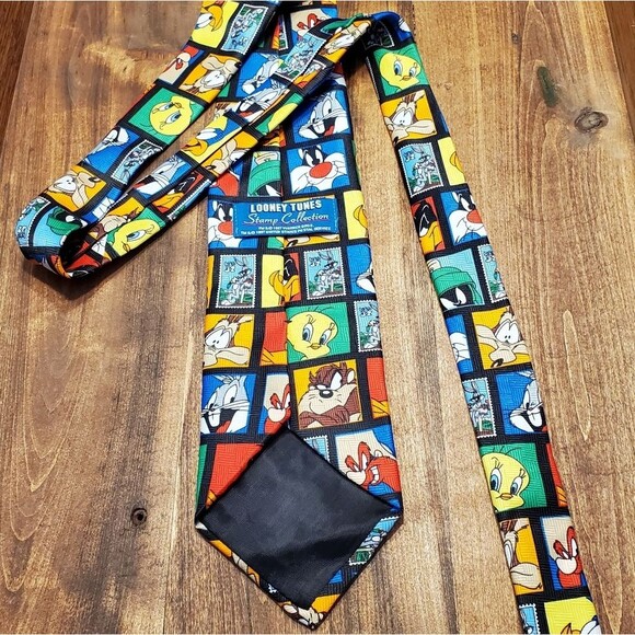 VTG Looney Tunes Stamp Collection Warner Bros. Neck Tie 1997 - Picture 3 of 5